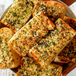 Garlic Breads 